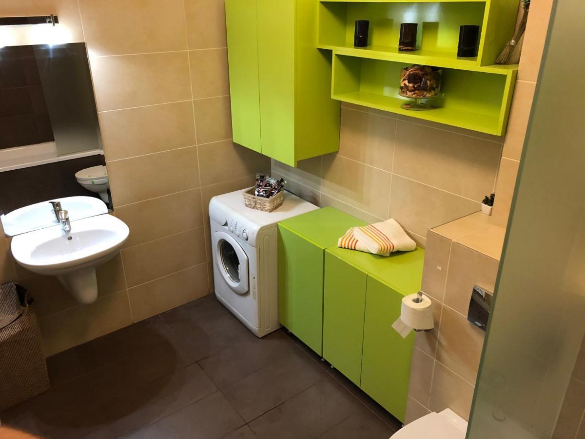 Mivardomi Accommodation Cluj-Napoca Extérieur photo