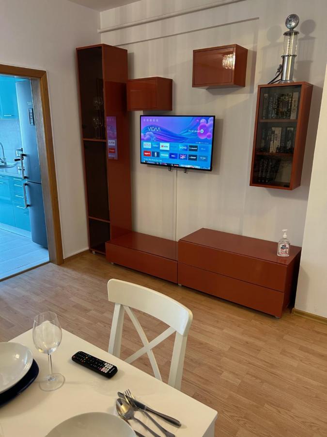 Mivardomi Accommodation Cluj-Napoca Extérieur photo